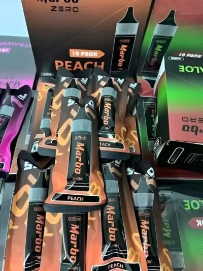 泰 國知名的 Marbo Bar 9000 Puffs 拋棄式電子煙   泰 國知名的Salt Hub 品牌